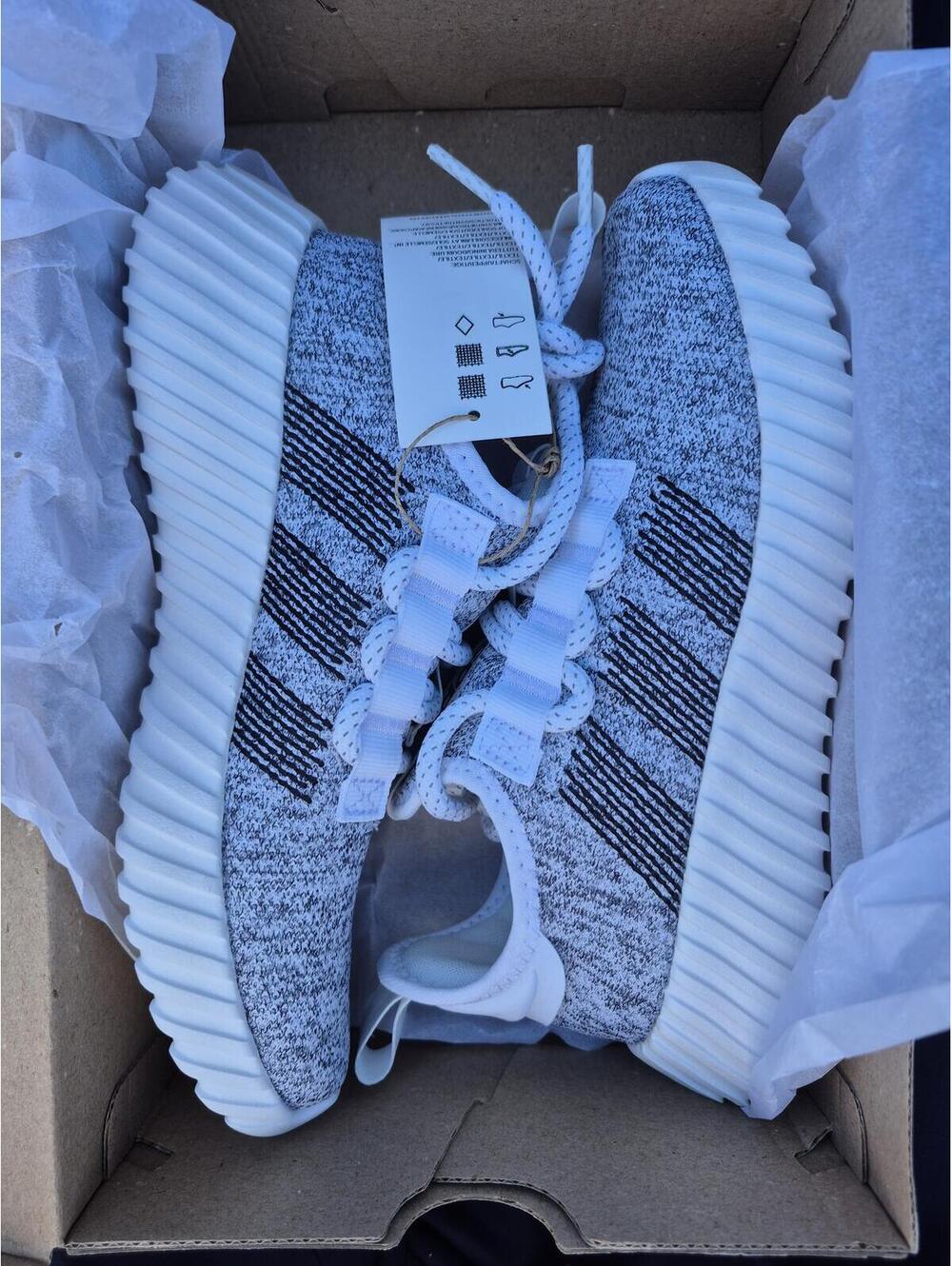 Adidas Kaptir Flow Size 6.5 Womens New in Box